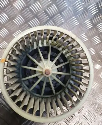 Audi 80 90 S2 B4 Heater fan/blower 893819021 3137020009 893959263