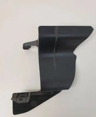 Radiator cooling fan shroud