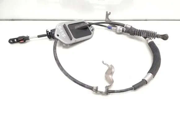 Toyota Yaris XP210 Gear shift cable linkage 