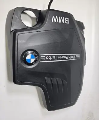 BMW 5 F10 F11 Engine cover (trim) 7644092 7636791