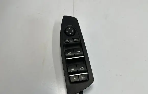 BMW 7 F01 F02 F03 F04 Front door window switch trim 9163611 61319163611