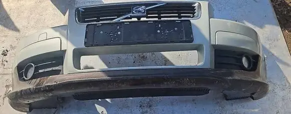 Volvo C30 Front bumper