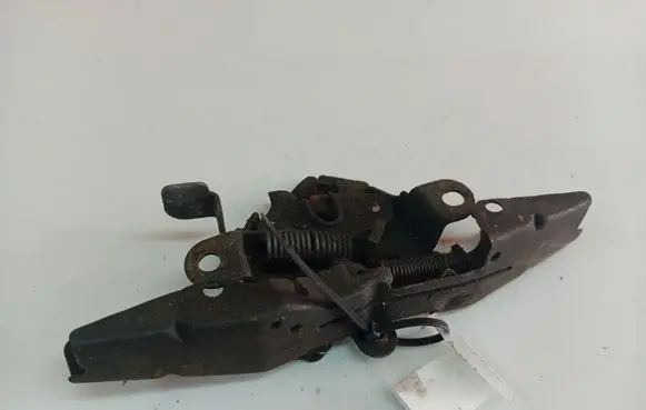 Toyota Corolla E120 E130 Engine bonnet/hood lock/catch
