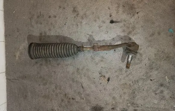 Steering tie rod
