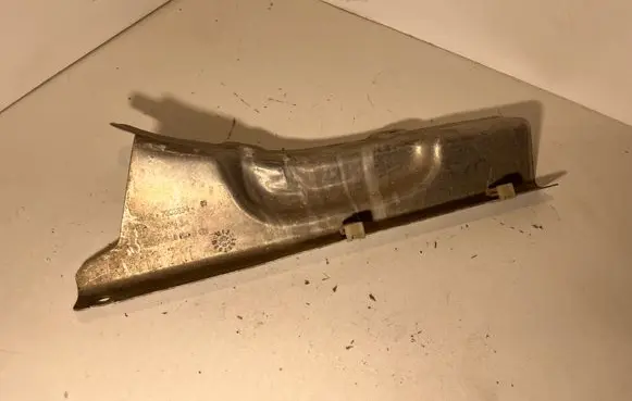 BMW 5 F10 F11 Heat shield in engine bay 7202854 24640010