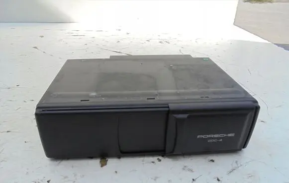 CD/DVD changer