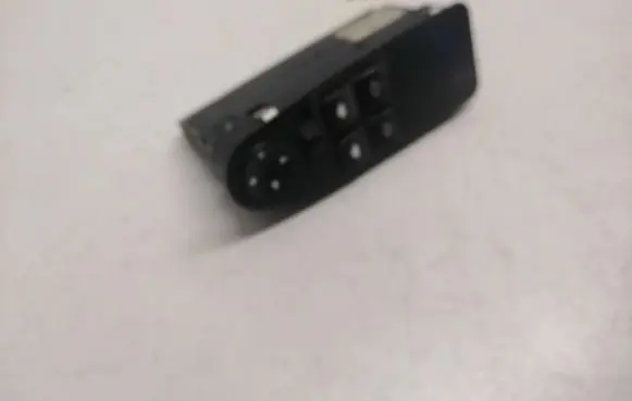 BMW 5 E39 Electric window control switch 8368967 073118