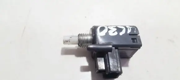 Brake pedal sensor switch