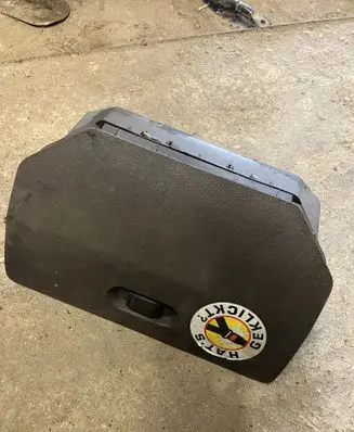 Renault Master II Glove box 7700351871