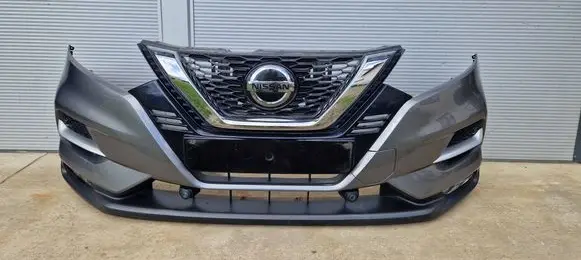 Nissan Qashqai Front bumper 
