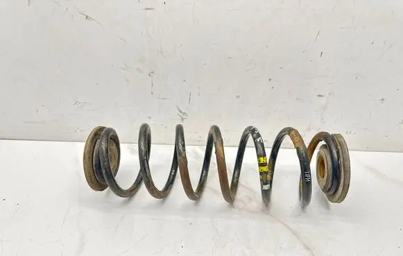 Skoda Superb B6 (3T) Rear coil spring 