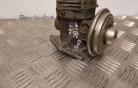 Mercedes-Benz C W203 EGR valve A6110900754