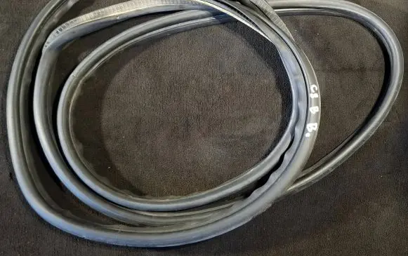 Citroen C8 Loading door rubber seal (on body) 