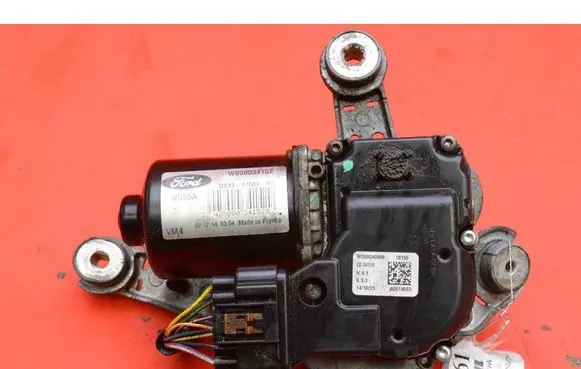 Ford Mondeo MK IV Front wiper linkage and motor DS7317504AG