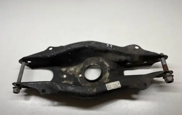 Mercedes-Benz E W213 Rear upper control arm/wishbone A2133504105 A2053522000
