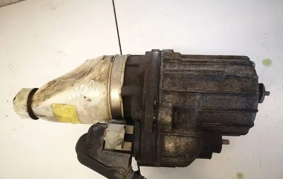 Opel Astra H Power steering pump 13188613
