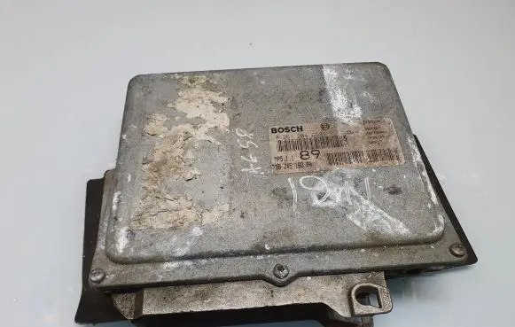 Peugeot 406 Engine control unit/module 0261204063 9624518380