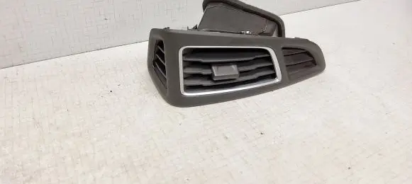 Ford Focus ST Dashboard side air vent grill/cover trim BM51018B08 A12863710 F1EBA018B08