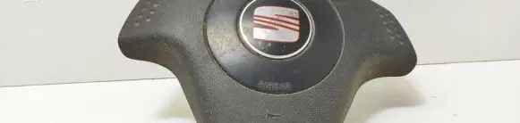 Seat Ibiza III (6L) Steering wheel airbag 6L0880201G