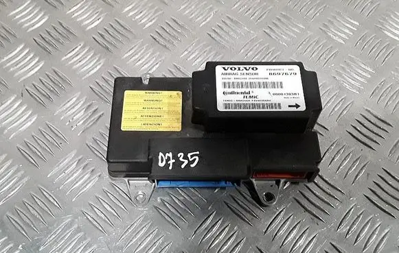 Volvo V50 Airbag control unit/module 8697679