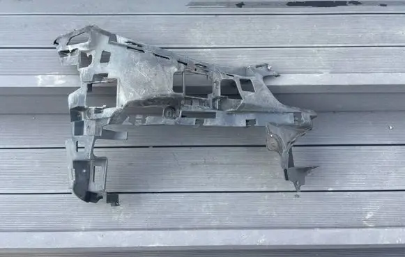 Mercedes-Benz E AMG W213 Front bumper mounting bracket A2138852400