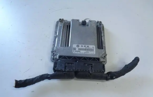 Volkswagen PASSAT B6 Engine control unit/module 03L907309 0281015029