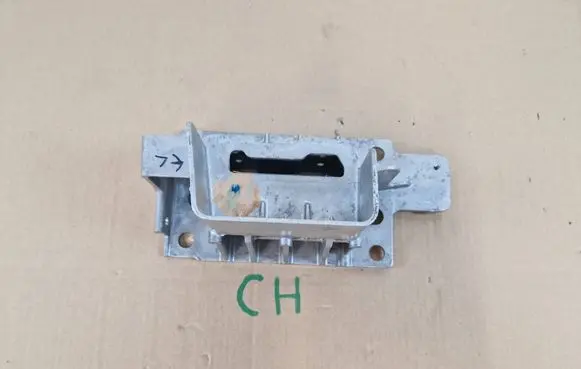 Land Rover Defender Front bumper shock/impact absorber CPLA17A793AE