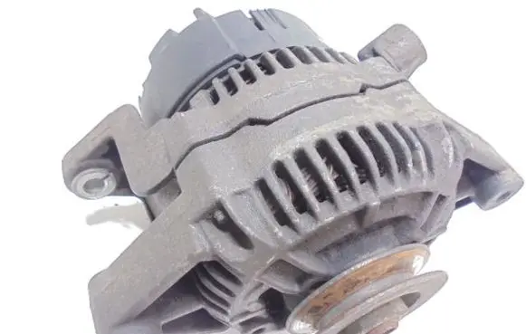 Opel Astra F Generator/alternator 90389247