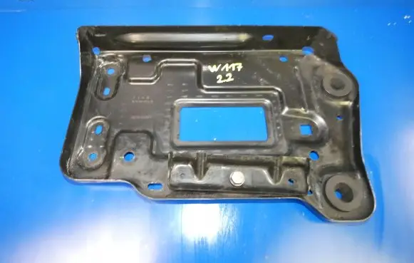 Mercedes-Benz CLA C117 X117 W117 Battery tray A2466200016