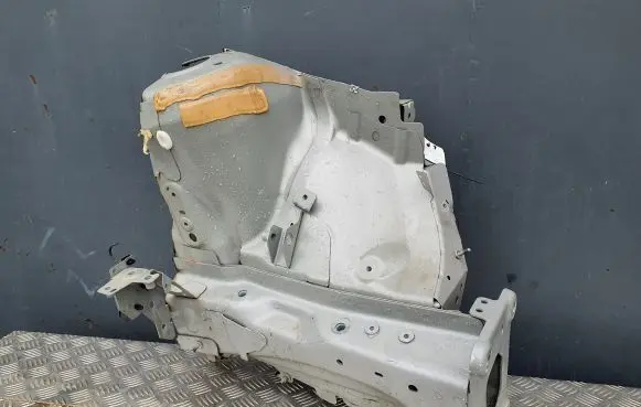 Volvo XC40 Front side member 
