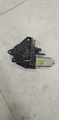 Dodge Durango III Rear door window regulator motor