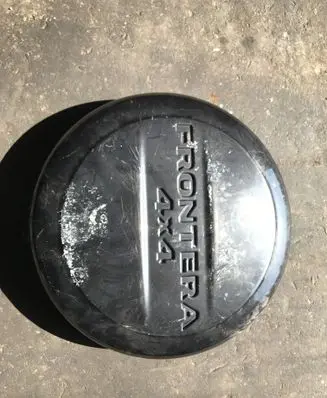 Opel Frontera B R16 wheel hub/cap/trim 