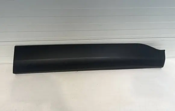 Toyota Corolla Cross Front door trim (molding) 7573116820