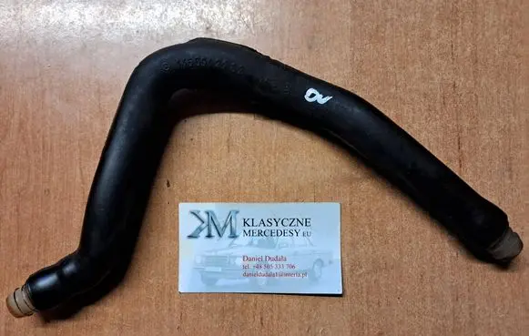 Mercedes-Benz 380 560SEC C126 Breather/breather pipe/hose 1160942182