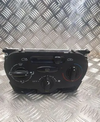 Citroen Xsara Picasso Climate control unit E64138