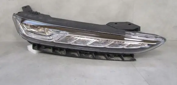 Hyundai Kona I LED Daytime headlight 92208J9000