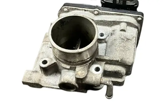 Mazda 6 Throttle valve R2AA136B0