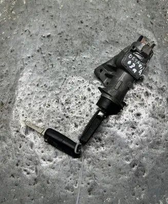 Skoda Octavia Mk1 (1U) Ignition lock 4B0905851C
