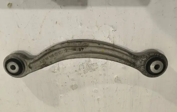 Mercedes-Benz E W212 Rear control arm 20409