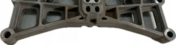 Dodge Challenger Gearbox mounting bracket 04726089AD