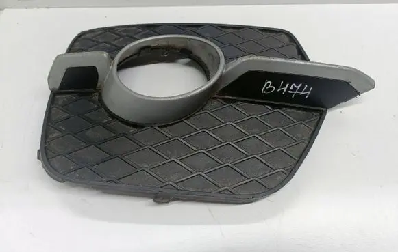 BMW X5 E70 Front fog light trim/grill 