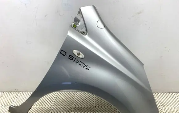 Nissan Note (E11) Fender KY0