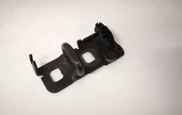 Dacia Logan II Rear door lock loop/hook striker 985700010r