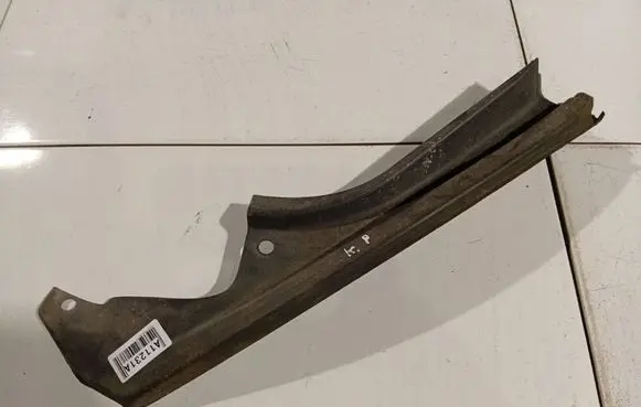 Renault Espace - Grand espace IV Wiper trim 8200102798