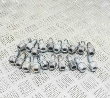 Nuts/bolts