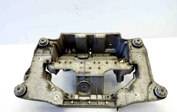 BMW i4 A/C compressor mount bracket 100007199 100006199