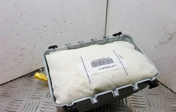 Mitsubishi ASX Passenger airbag 7030A235 6176194