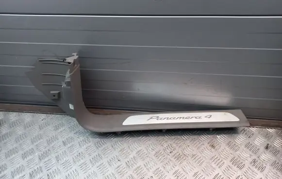 Porsche Panamera (970) Front sill trim cover 970555517