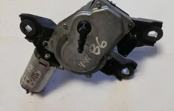 Volkswagen PASSAT B6 Rear window wiper motor 3C9955711A 53032812 249065515