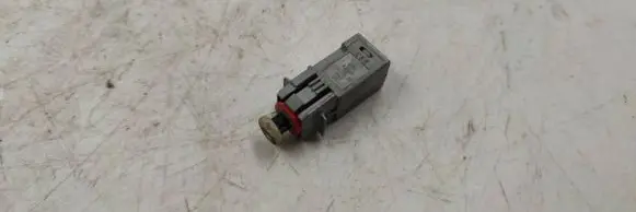 Opel Meriva A Clutch pedal sensor 09185907